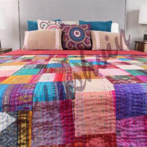 patchwork-quilt-khushvin-silkapatchworkquilt-kusumhandicrafts