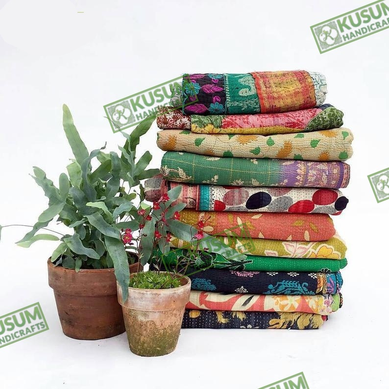 Indian Vintage Kantha Quilt Handmade Throw Reversible Cotton Blankets 1 Quilt Assorted Colors