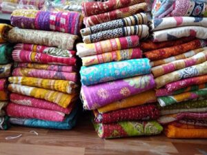 Indian kantha quilt kusumhandicrafts (33)