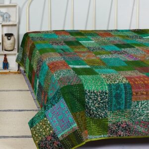 wholesale-patchwork-kantha-quilt-kusumhandicrafts (10)