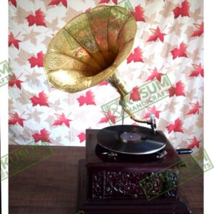 vintage-gramophone-antiquegramophone-kusumhandicrafts-gramophone