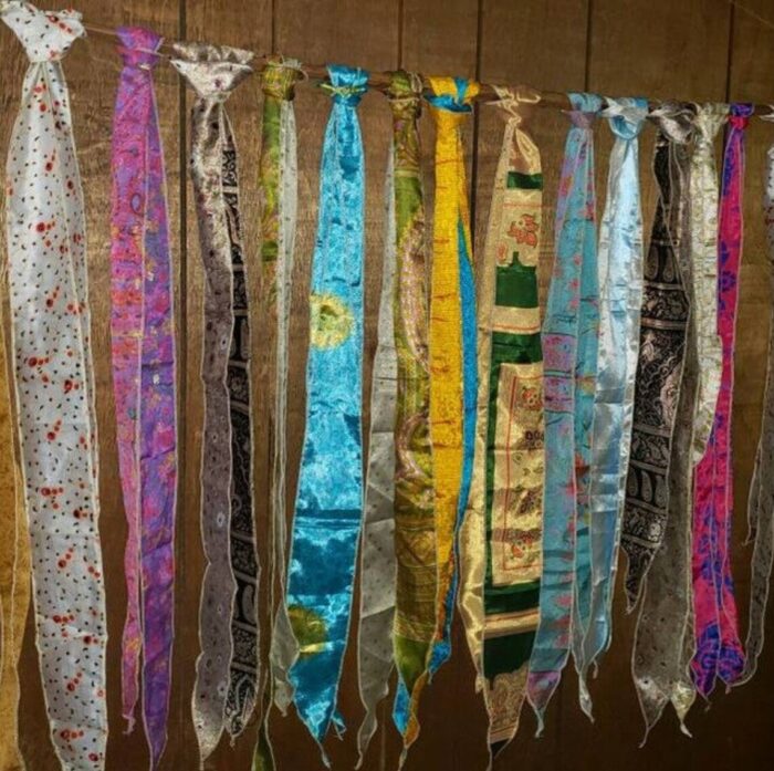 Silk-Scarf-Kusumhandicrafts1